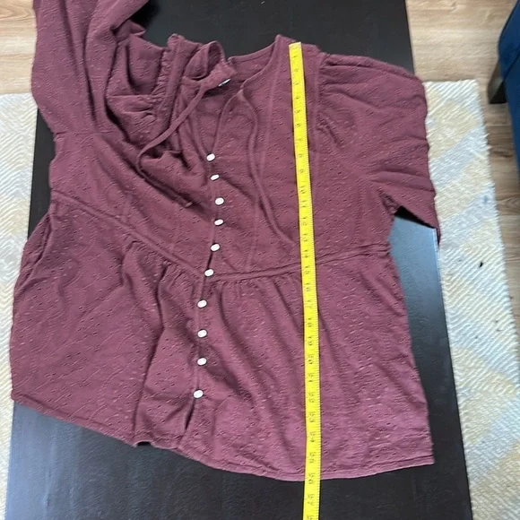 Bohemian eyelet peasant poet Blouse - Picture 8 of 10